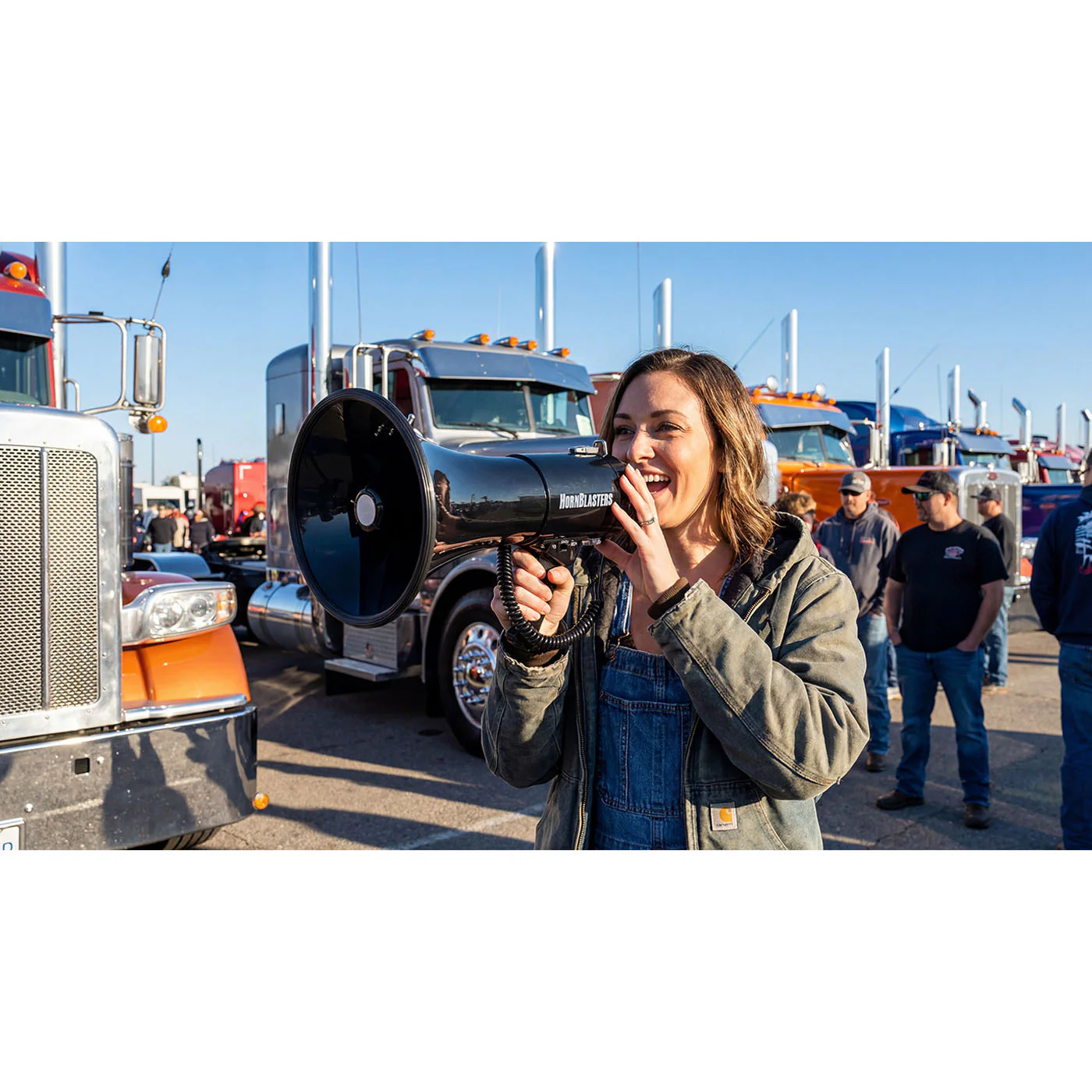 100 Watt Megaphone with Sirens & Bluetooth Audio - Image 2